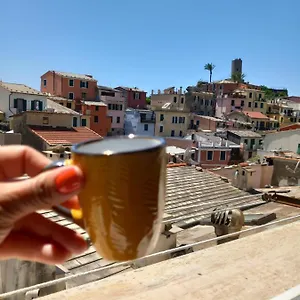 Da Isabella Apartment Vernazza