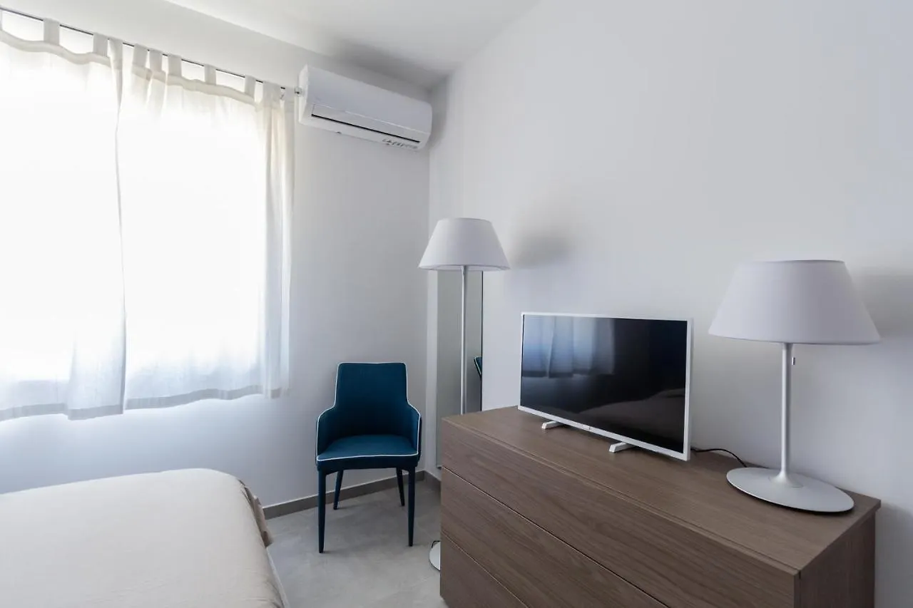 M'Place Apartments Palermo Italia